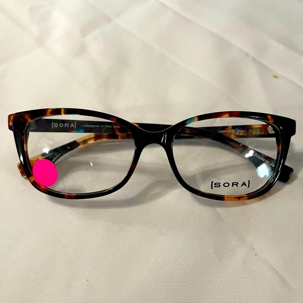 Original plastic Sora eyeglass